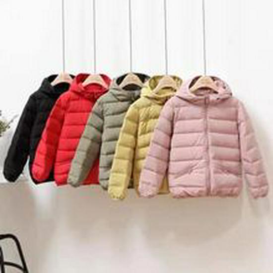 Women's Slim Fit Lightweight Down Jacket - 2023 Autumn/Winter Short Hooded Fashion Coat