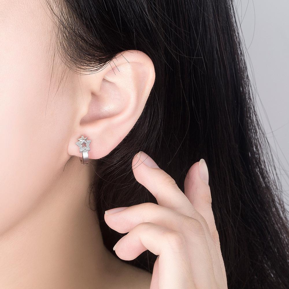 Fashion Single Row Zircon Pentagram Earrings Girls Silver Plated Ear Rings Simple Geometric Diamond Earrings