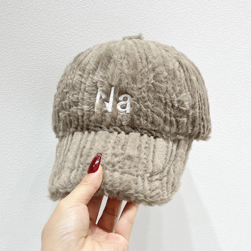 

Зимняя женская плюшевая шапка, бейсболка, утолщенная парная кепка с утиным козырьком, пушистая и теплая one size