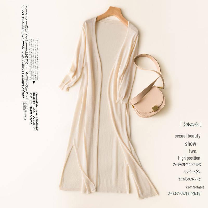 Dzianinowy kardigan z długim rękawem: Lekki letni krem przeciwsłoneczny z pustym wzorem dla kobiet