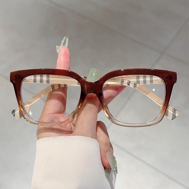 Internet celebrity small fresh plain face high sense anti-blue glasses business elegant versatile can be matched with degree flat mirror