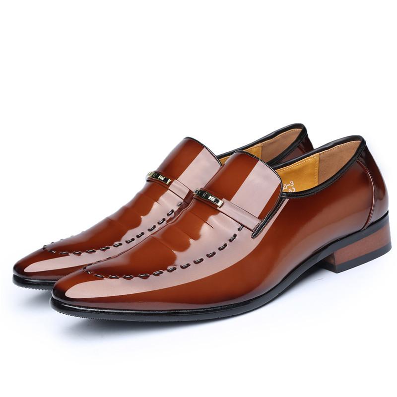 

Голова старика кожаные туфли корейская версия тренд британские повседневные кожаные туфли мужские деловые платья с острым носком галоши 0265 44 коричневый