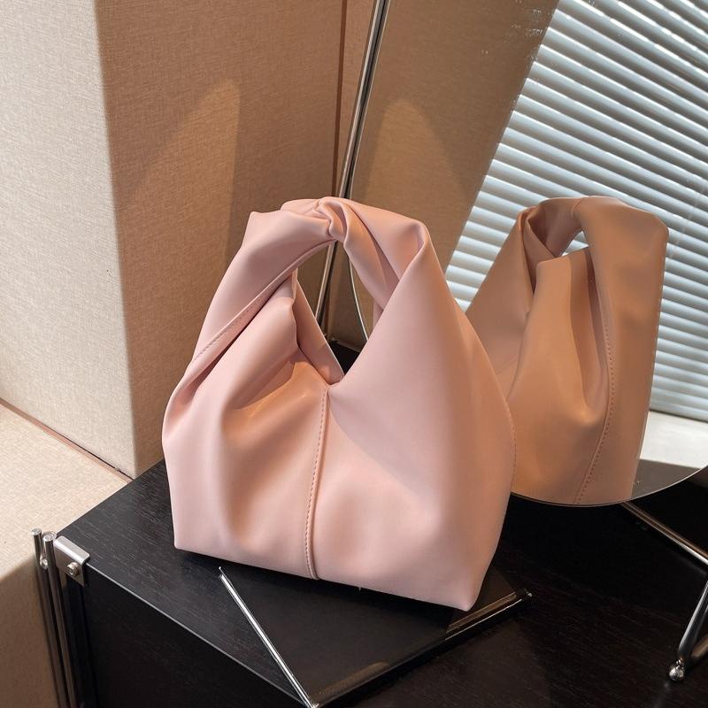 Casual Cloud Bag - Commuting Style Women's Bag - Personalized Simple Handbag