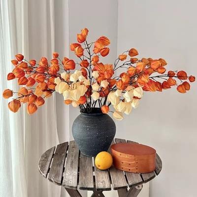 Decorațiuni pentru casă – Flori decorative şi coroane de flori