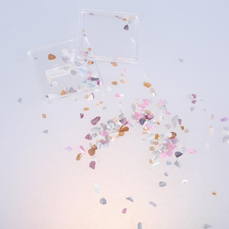 1 Box Gemischte Formen Nagelanhänger 3D Nagelkunst Nagelverzierungen für Frauen Mädchen