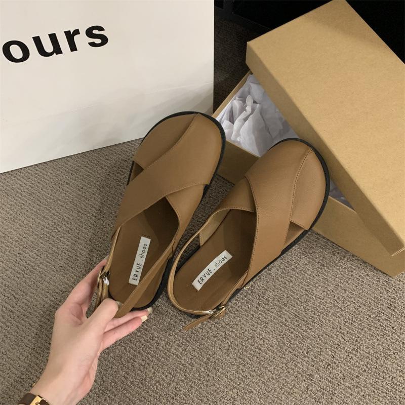 Baotou sandals women's summer new Korean version French retro Mori fairy style casual flat Roman shoes tide