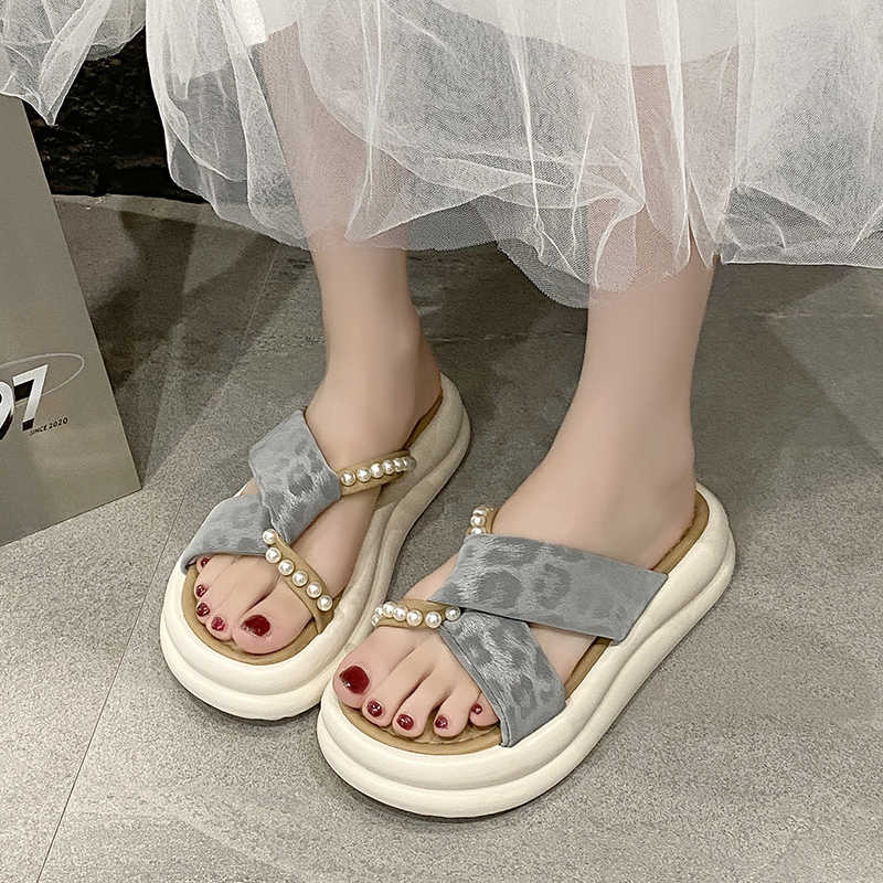 Fashion Slip Resistant Light Weight Women Sandals 34 Size Summer Room Slippers Husband Shoes Black Boots Sneakers Sports