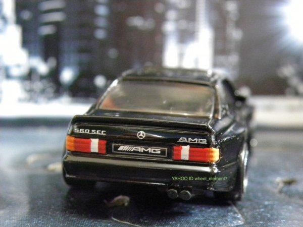 Hot Wheels Basic Car 560 SEC AMG Hot '89 Mercedes-Benz HNK15