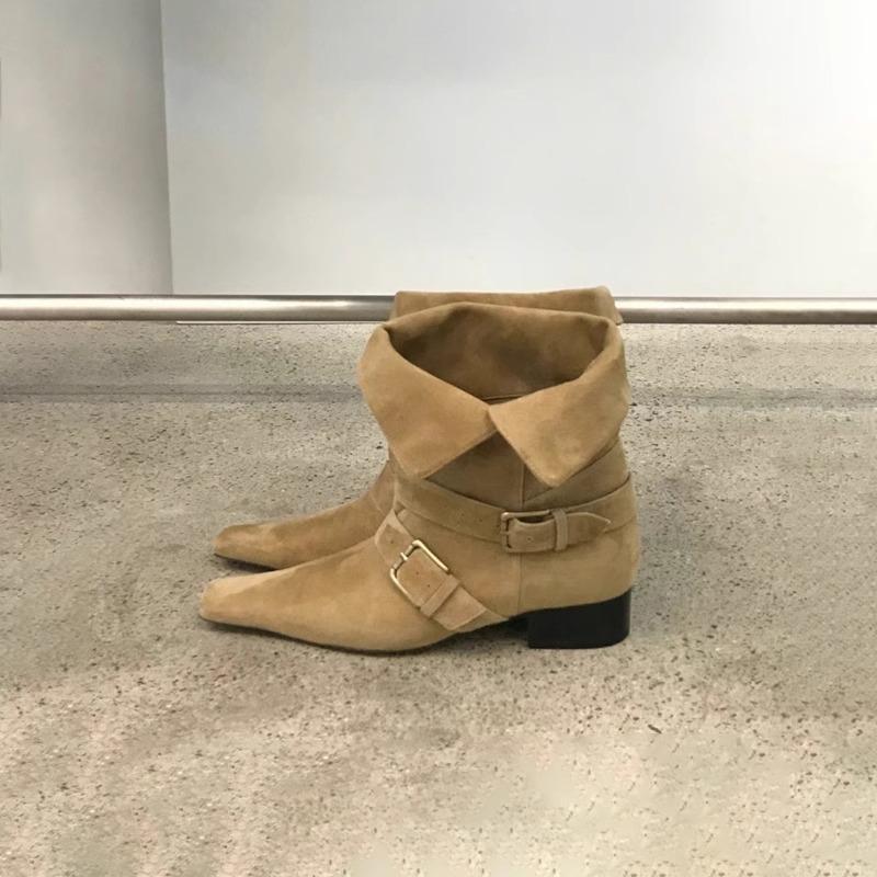 2025 autumn and winter Korean version new niche design retro French short boots small square head western boots medium boots women's boots