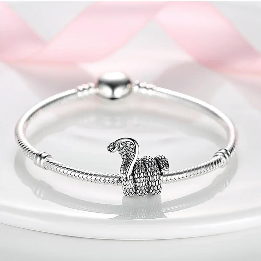Original Hatched Snake White Rabbit Blue Zircon Heart Catcopper Animal Pendant Charm Bead Fit Bracelet Women Gift Accessory