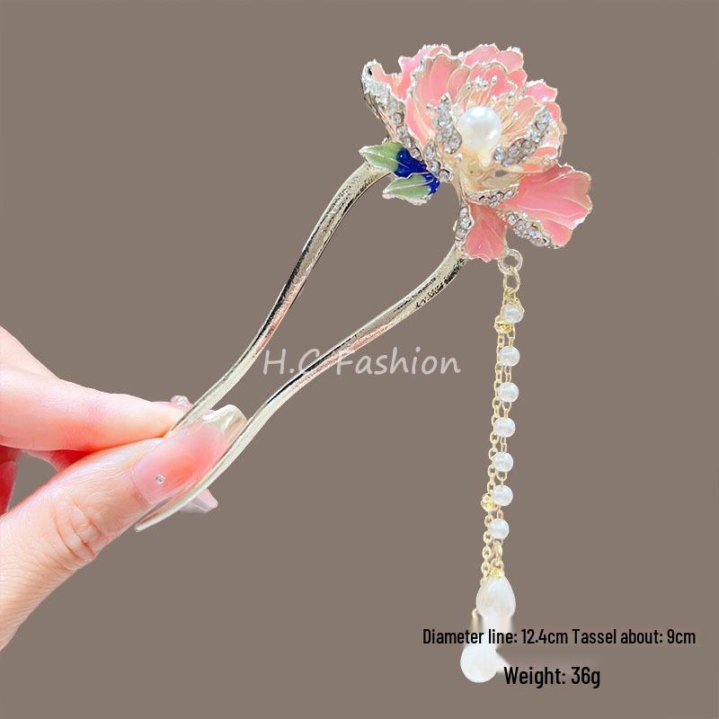 Elegant U-Shaped Butterfly Tassel Hairpin - Ancient Style Floral Accent for Qipao