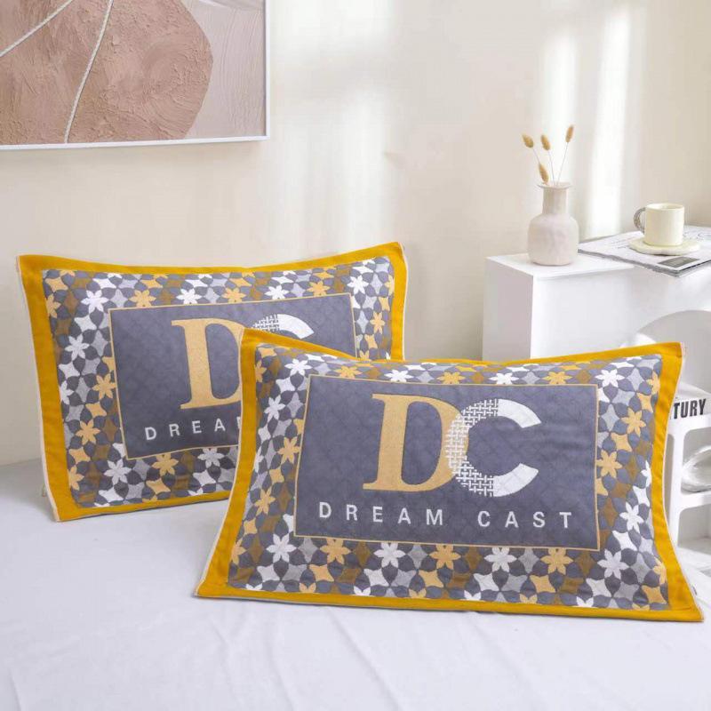 Yiwenwo Non-Slip Extra Large Cotton Gauze Pillowcase with Fixed Straps for Students & Adults