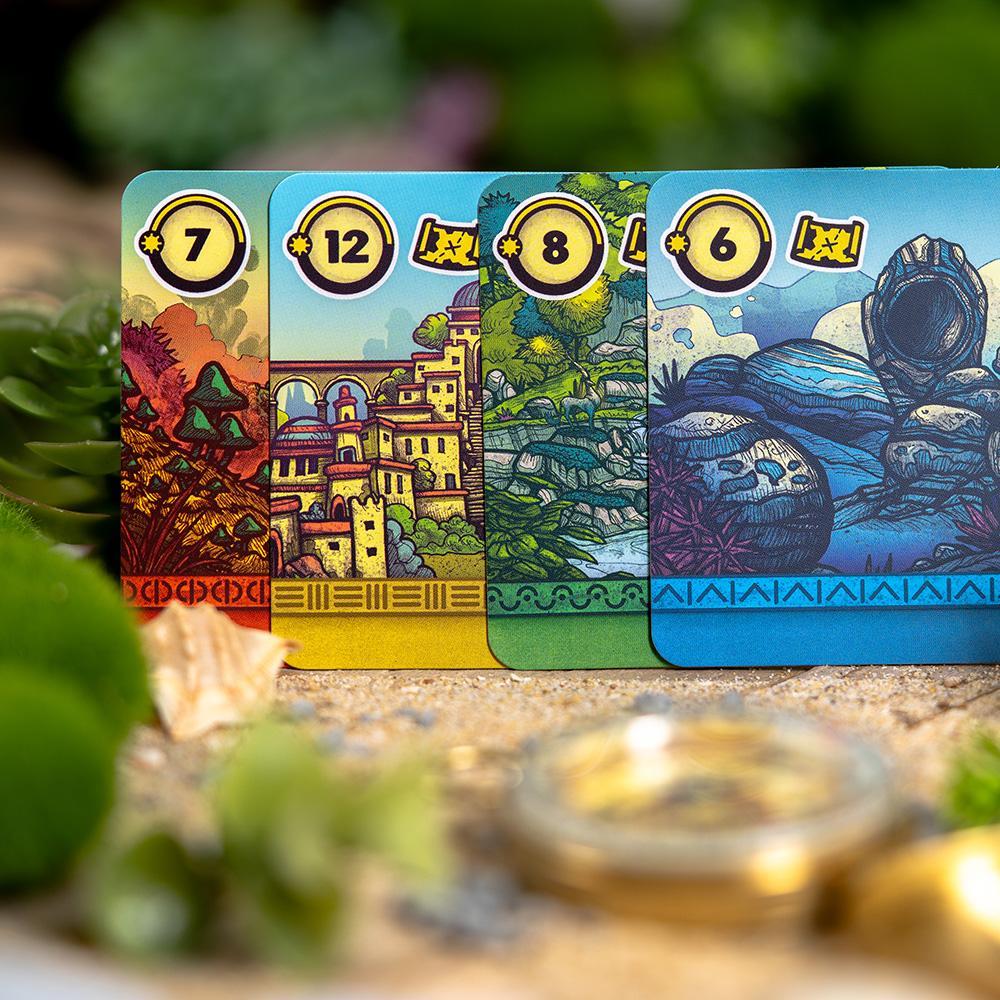 Mountain Goats 14+ Dice Bluffing Board Game