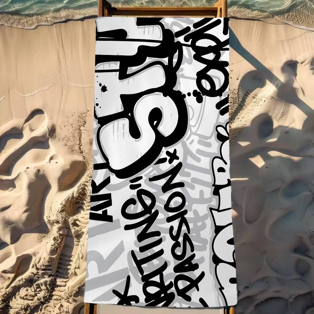 Alphabet Graffiti Muster Strandtuch für Kinder Badetuch Handtuch für den Pool Urlaubsgeschenk Picknicktuch Partygeschenk