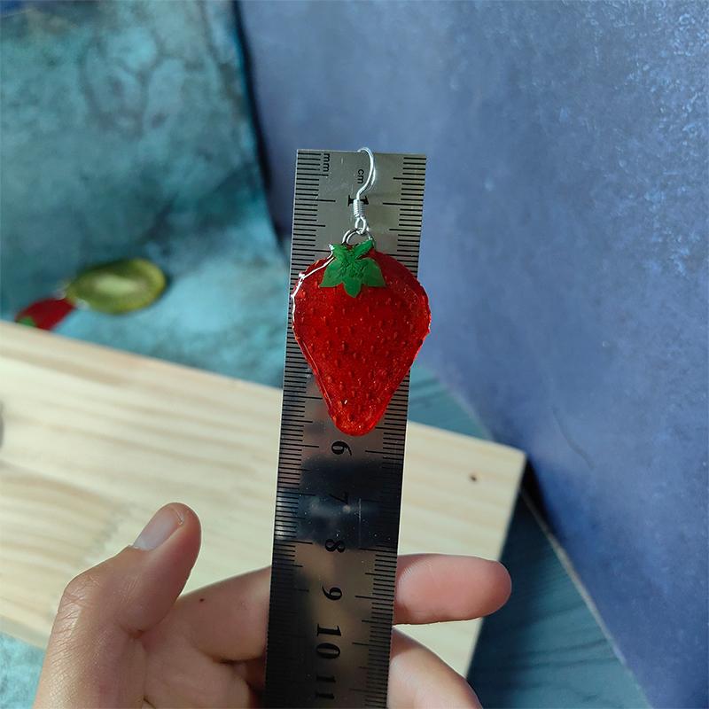 Kiwi Fruit Slice Plant Earrings for Women Epoxy Resin Handmade Dangle Jewelry for Spring and Summer Parties