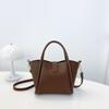 Fashion Brand Handbag New Large Capacity Shoulder Bag High-end Women's Bag Fashion Niche Leisure Handbag Ladies Crossbody Bag