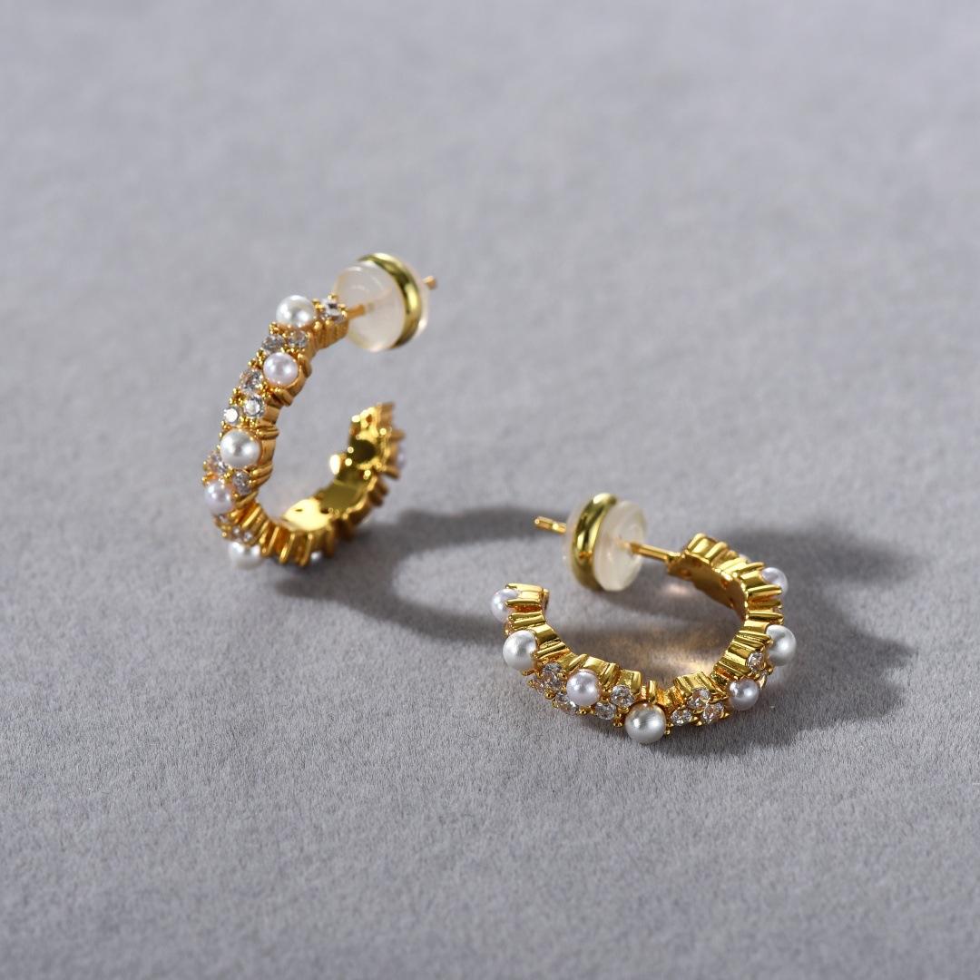 Personalized Fashion C-Shaped Inlaid Pearl Zircon Earrings S925 Silver Needle Stud Earrings Wind Niche Temperament Earrings