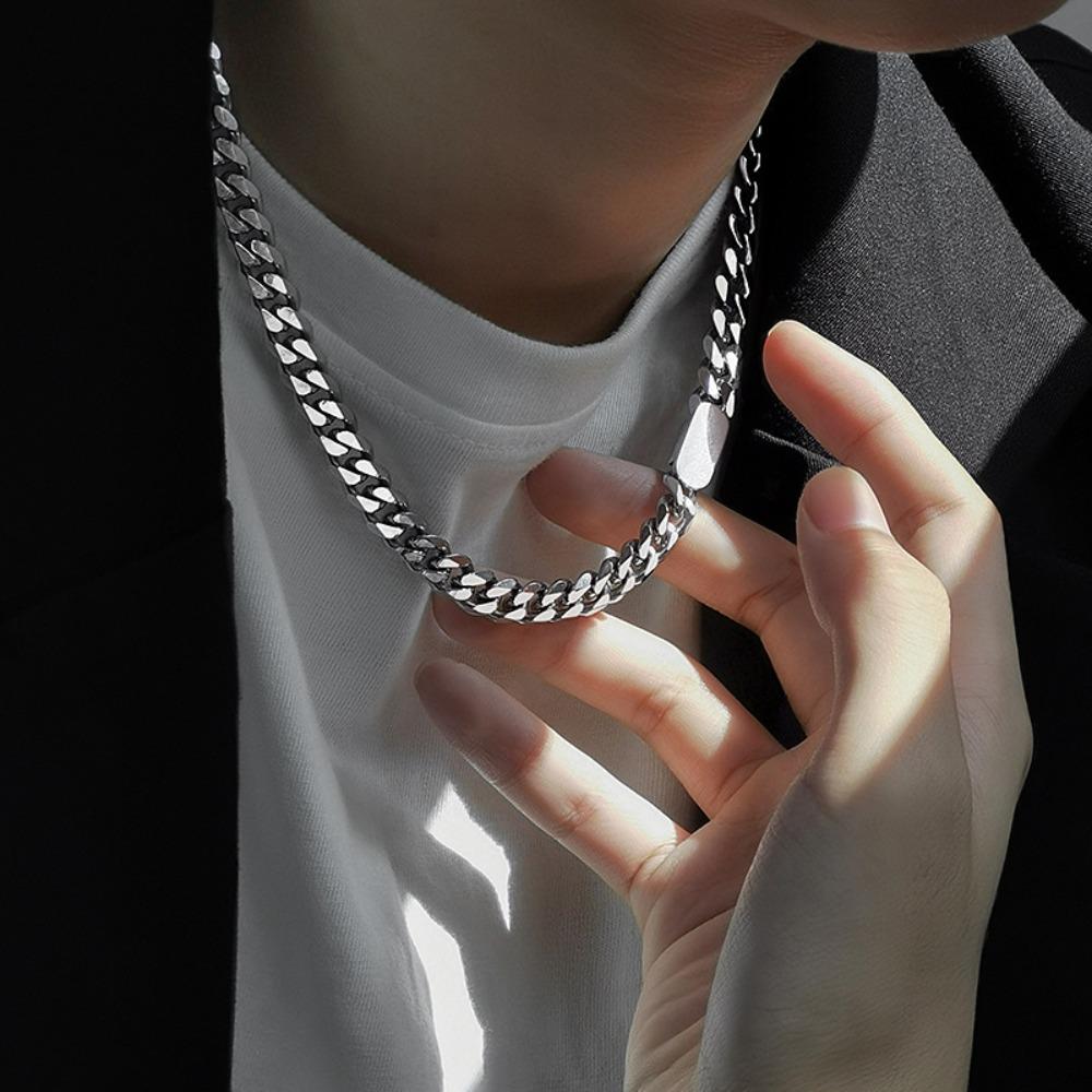 

Кубинские браслеты, Мужской трендовый нишевый дизайн, Простые браслеты, Браслеты для мальчиков, Хип-хоп мужские аксессуары, Ювелирные изделия из титановой стали.