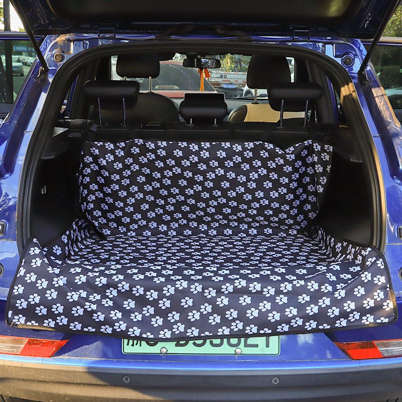 Versatile Car Trunk and Pet Mat: Dirt-Proof, Outdoor Picnic Use, Suitable for Rear and Single Row, Cats and Dogs Friendly