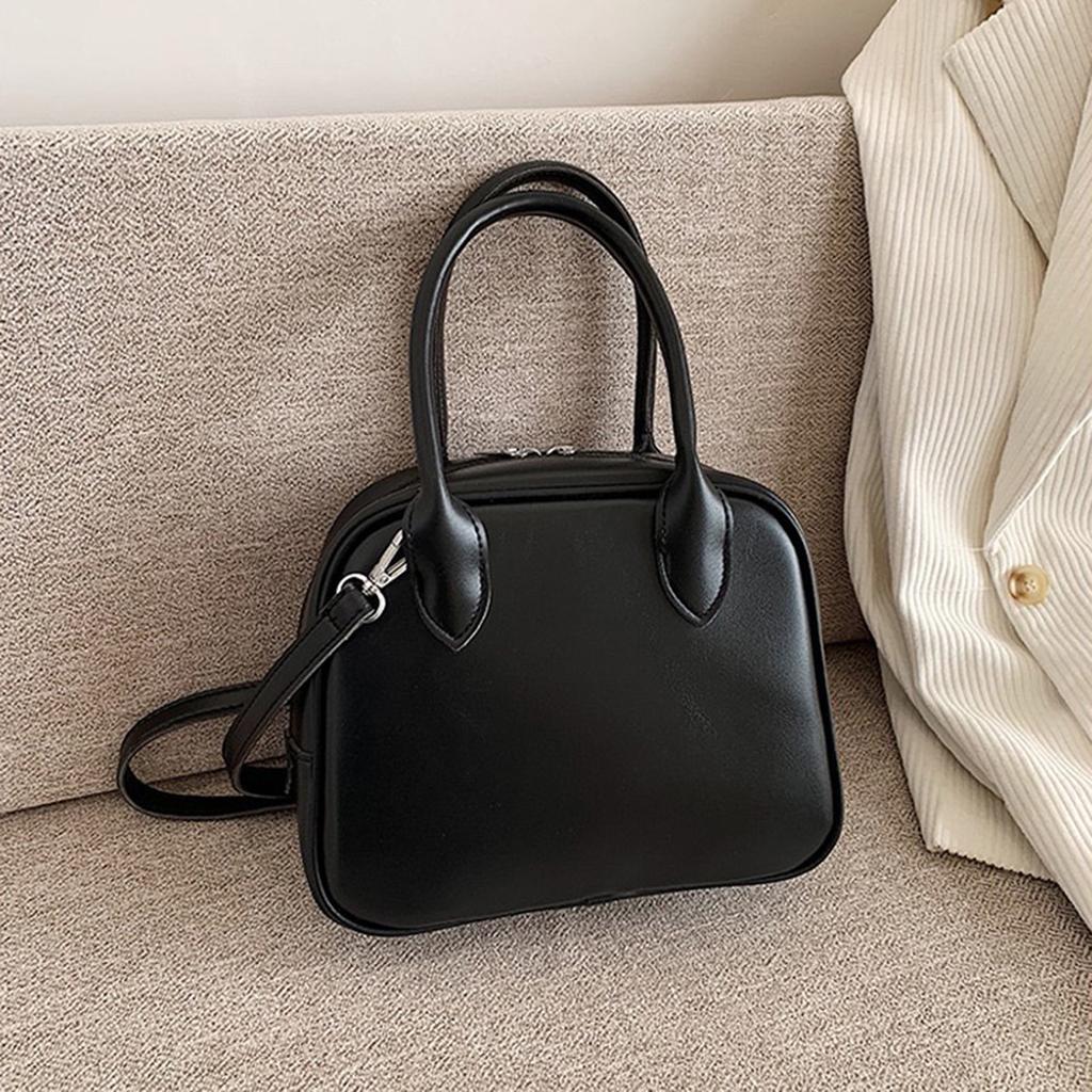Classic Shoulder Bags for Women New Designer Brand Office Lady PU Underarm Bag Fashion Solid Popular Tote Bag