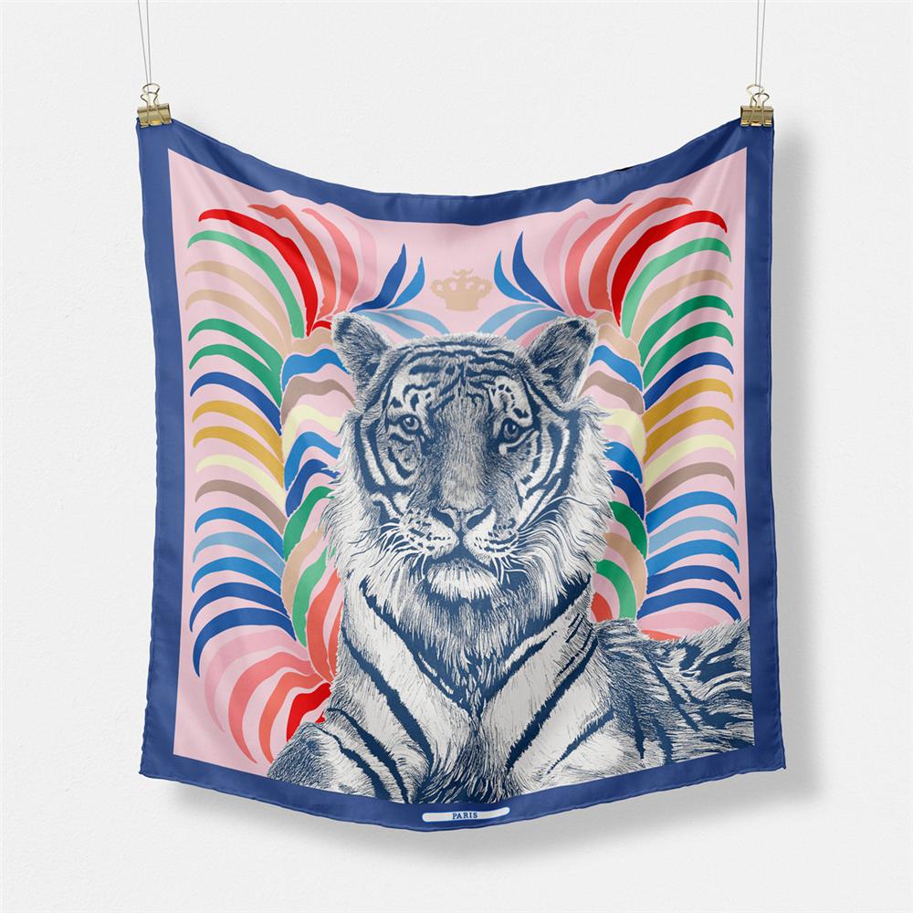 Twill Silk Scarf Woman Giraffe Painting Square Scarves Wraps Bandana Small Hijab Silk Foulards Tie Headband Neckerchief 53CM