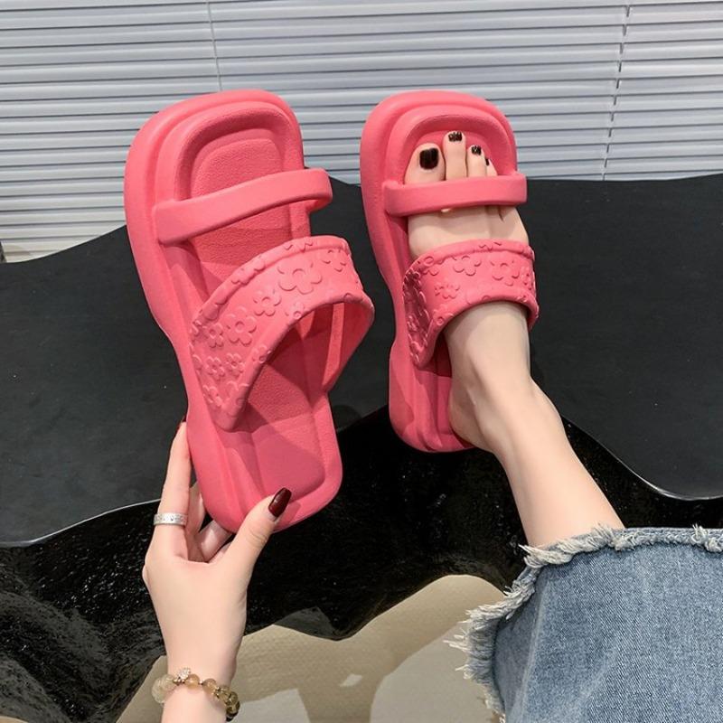 

Модные ярко-розовые шлепанцы на массивной платформе для женщин, лето 2025, сандалии на толстой подошве и танкетке для женщин, нескользящие уличные шлепанцы Mujer 36-37