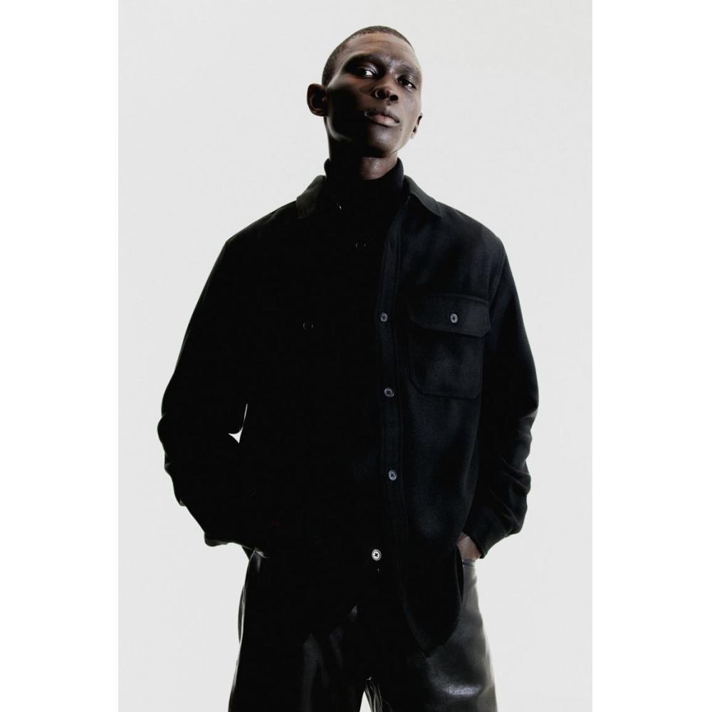 

Футболка HM черная