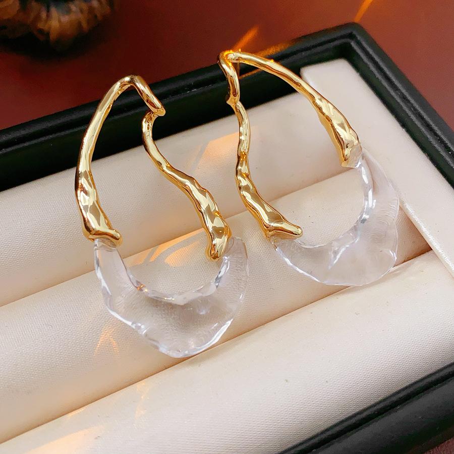 Женские Модные Универсальные и Простые Серьги-Капли Воды 1 pair белый/золотой