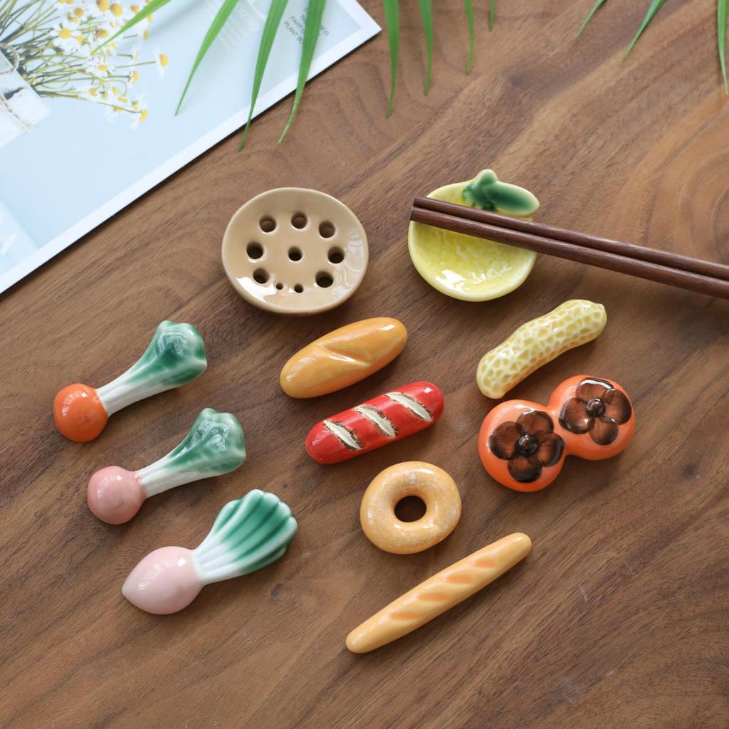 Ceramic Cute Cat Chopstick Holder Tableware Japanese Style Underglaze Restaurant Simple Oval Spoon Bracket Utensil for Kitchen