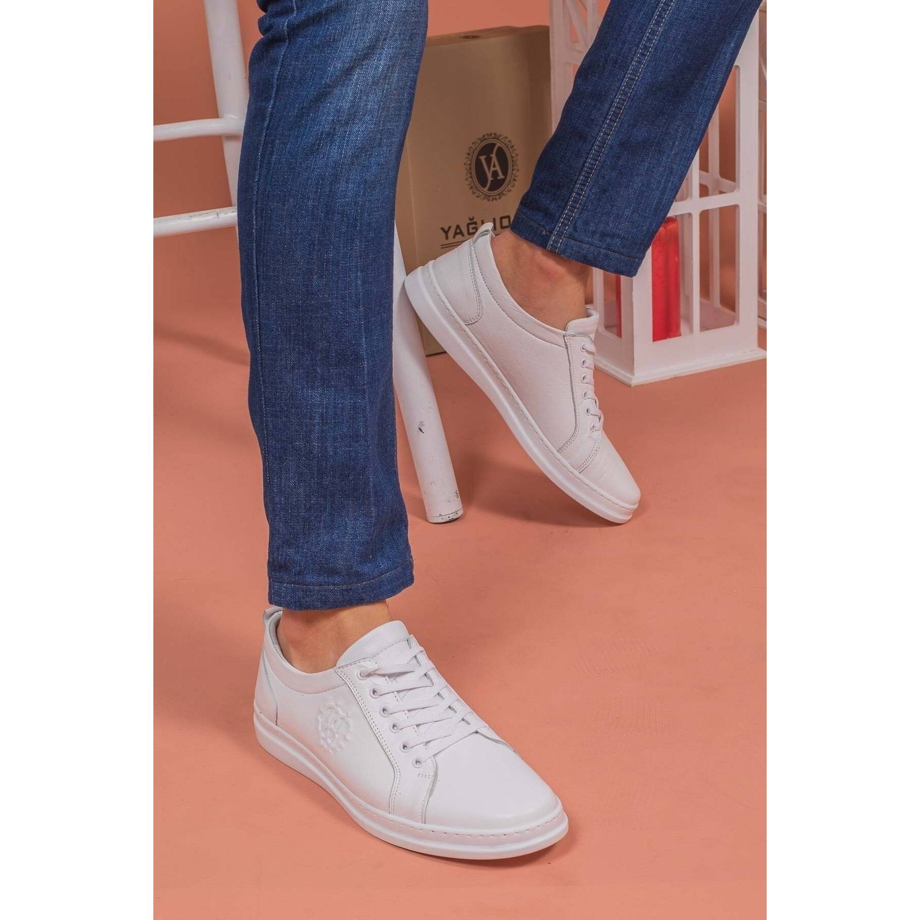 

Мужская повседневная мужская обувь из натуральной кожи в стиле 2023 года 2001 года