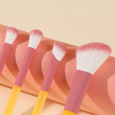 Instrumentos de maquilhagem e acessórios – Pincéis de maquilhagem