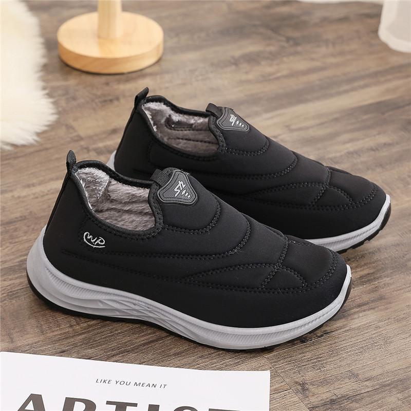 Men Fleece Lined Shoes Winter Snow Boots Cotton-padded Slip On Casual Warm Walking Fur Lined Sneakers House Shoes for Male Work Shoes
