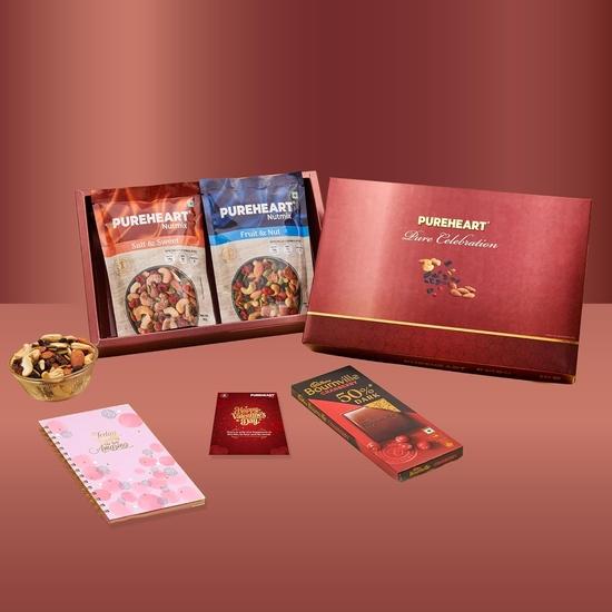 PUREHEART Подарочная корзина на День святого Валентина для него и нее | Премиальная подарочная коробка с сухофруктами и орехами, смесь орехов и сухофруктов, соленая и сладкая смесь орехов (По 80 г)