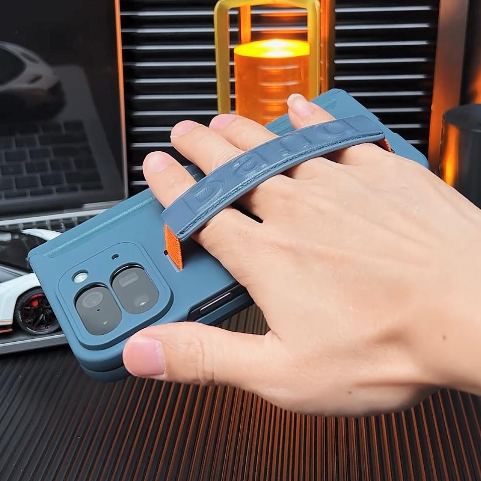 Magnetic Hinge Stand All-included Case for Google Pixel 10 9 Pro Wrist Strap Armor Screen Glass Cover for Pixel 10 Pro Fold Case