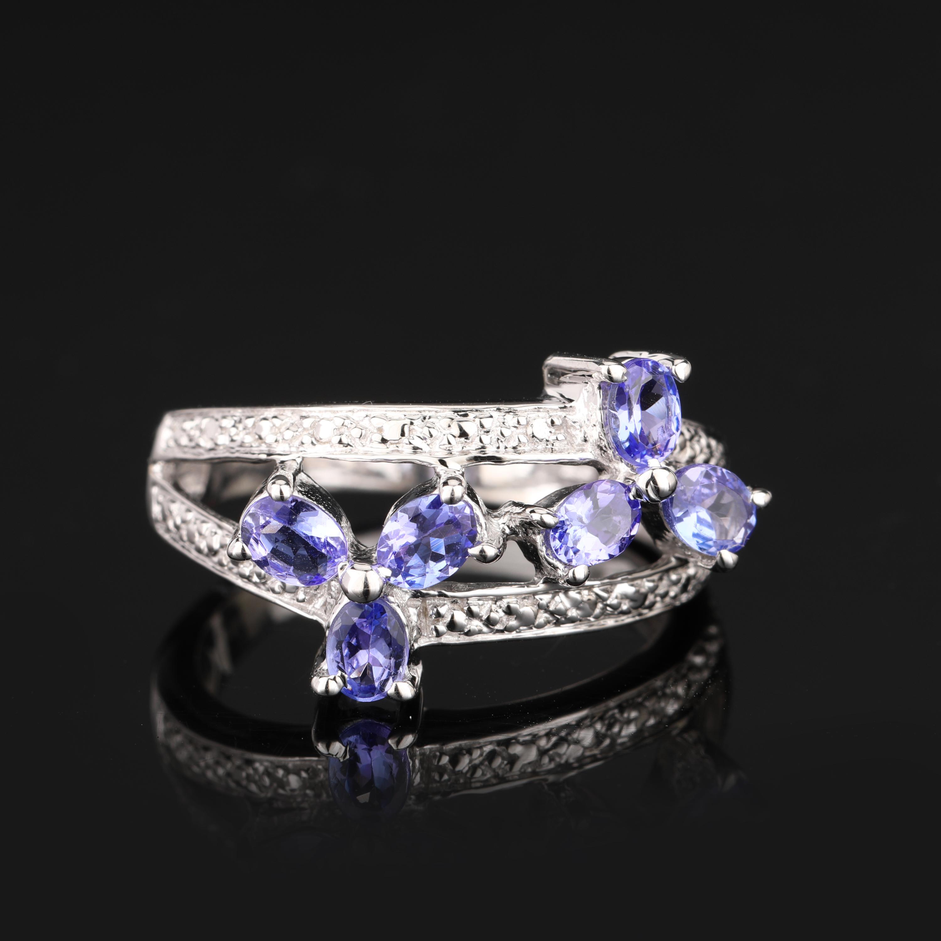 

AA Grade Tanzanite Oval Ring 925 Sterling Silver Rhodium Plated Gemstone Jewelry 10