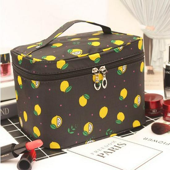 Korean Style Waterproof Toiletry Bag - Large Capacity, Simple and Elegant Women's Cosmetic Storage