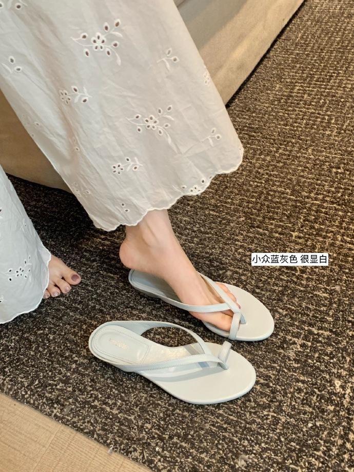 Sheepskin version of grape mother, the same temperament set of toe slippers for women's summer wear, minimalist thin strap round head thick heel cool 