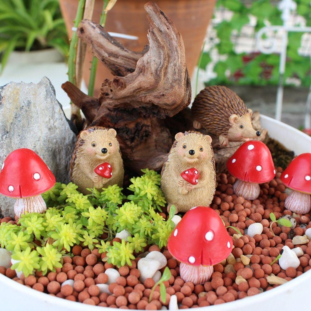 7pcs Cartoon Animal Sculpture Resin Garden Miniatures Figurine Hedgehog Mushroom Statue  Outdoor