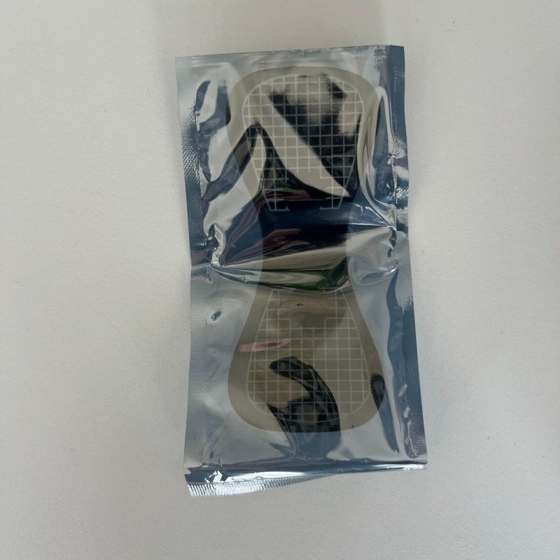 

EMS Електричний масажер для шиї 8 режимів 19 передач Інструмент імпульсної терапії Tens Портативний масаж шийного відділу хребта Масаж спини Стимулятор м’язів Знеболення 1 Patch