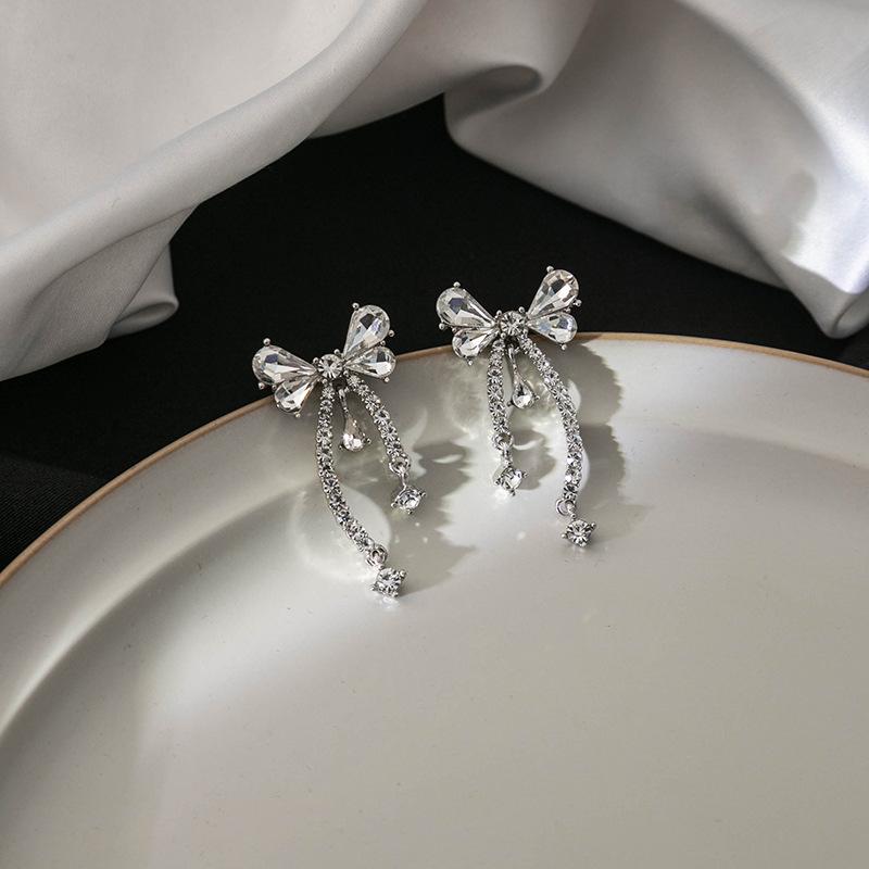 Delicate Bow Tassel Earrings, Diamond-Set Creative Design, High-End Sweet Earrings For Women