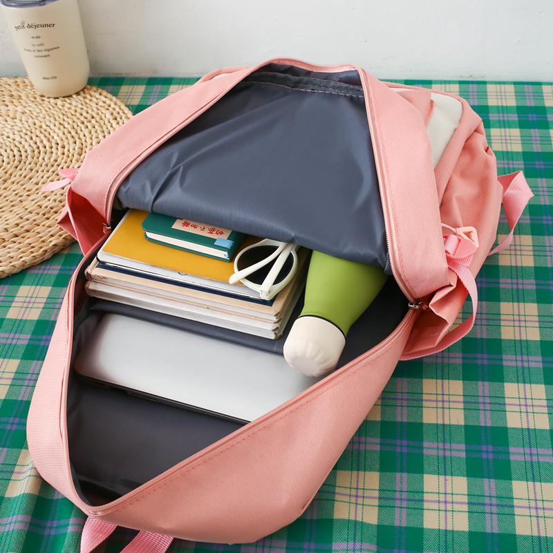 Vierteiliger Schulrucksack für Damen