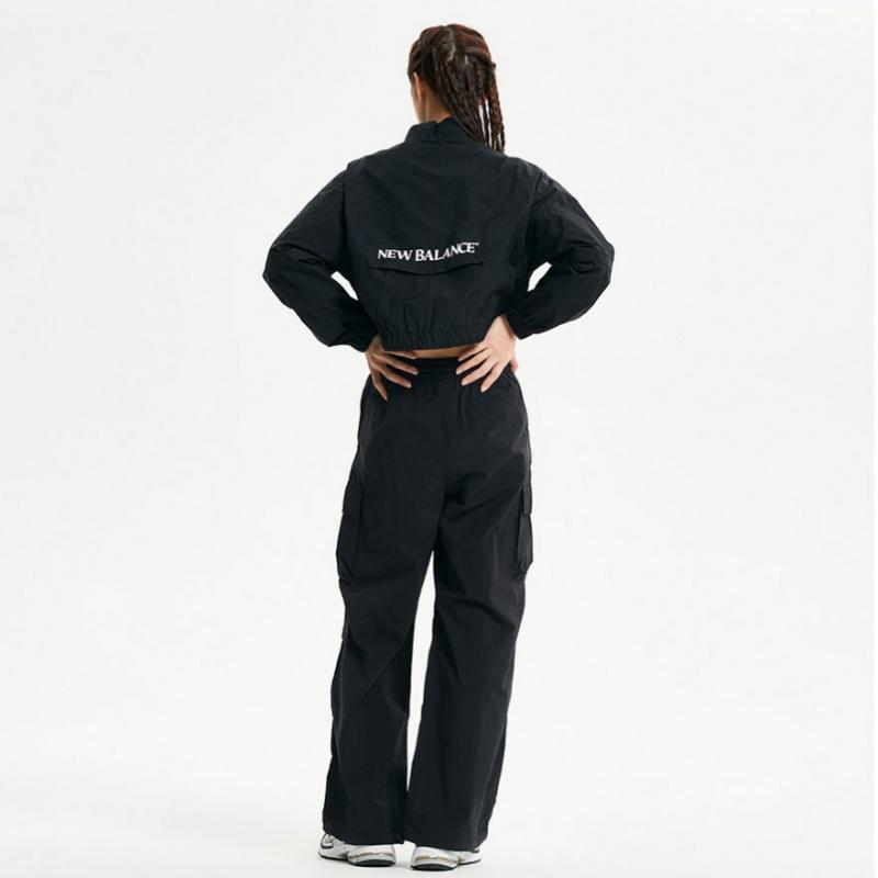 New Balance Nbnte2w402 Women Lightweight Woven Wide Cargo Pants  Black 