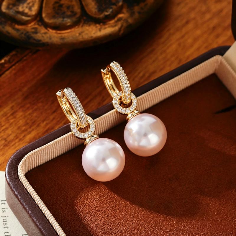 French Floral Pearl Tassel Earrings: Vacation Style, Sweet Temperament, High-End Luxury Jewelry for Women