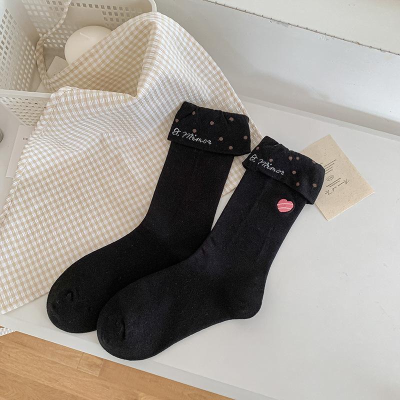 Female Autumn New Lovely Embroidery Sweet Polka Dot Flanging Tube Stack Socks