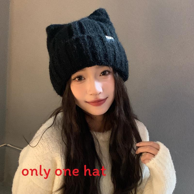Knit Beanie Hat For Women Winter Warmth With Cute Bear Design For Casual Wear