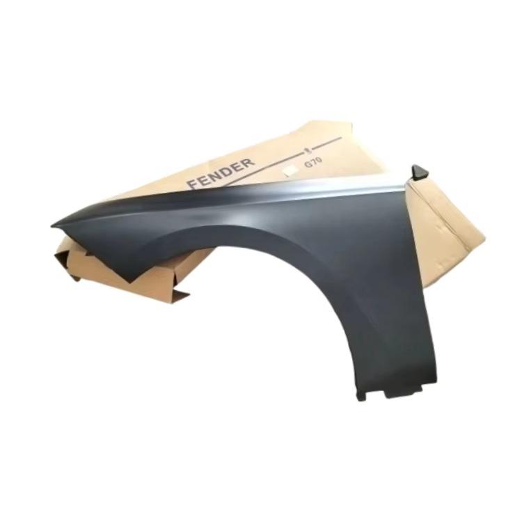 BMW 7 Series G70 Front Fender Side Panels (Part Numbers: 41359628641, 41359628642).