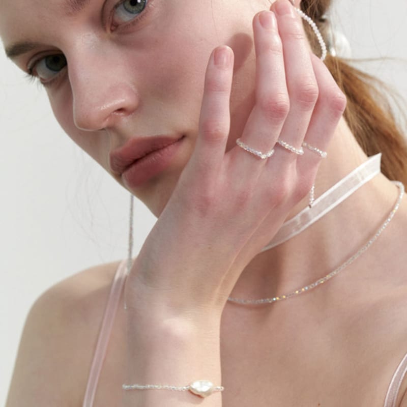 LIEBE MICH MONSTER Glänzende Perlen & Perlenarmband (L241MBC020)