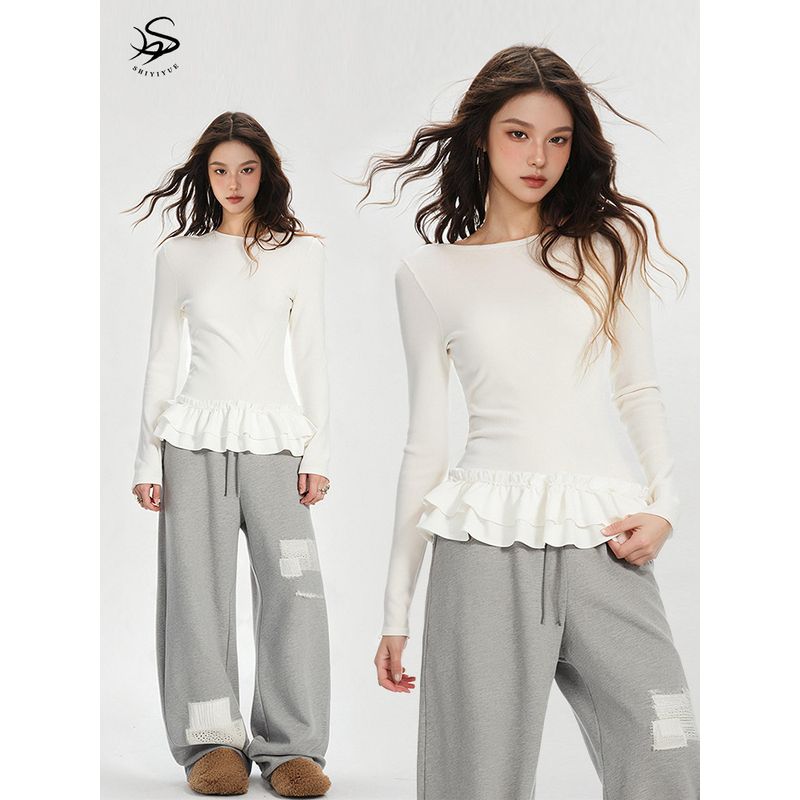 Shiyiyue White Lace Base Shirt for Women, Early Autumn Slim Fit, Flattering, Regular Shoulder, Long Sleeve T-Shirt for Layering