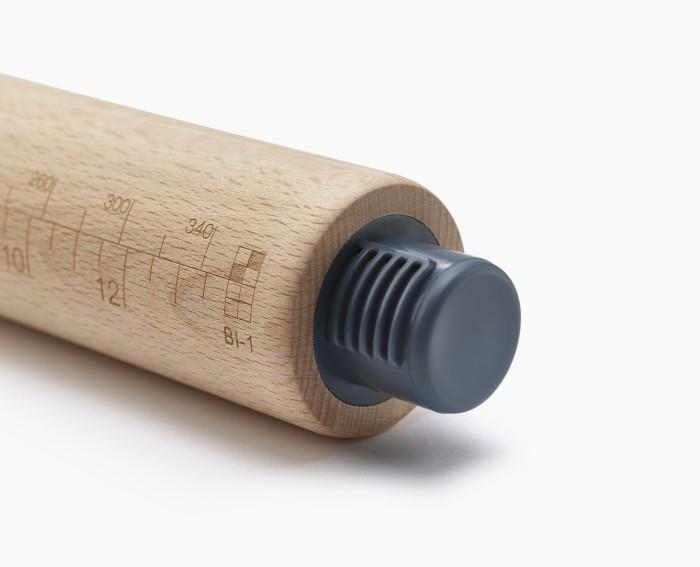 Sky Joseph Joseph Wooden Rolling Pin with Adjustable Thickness Measure
