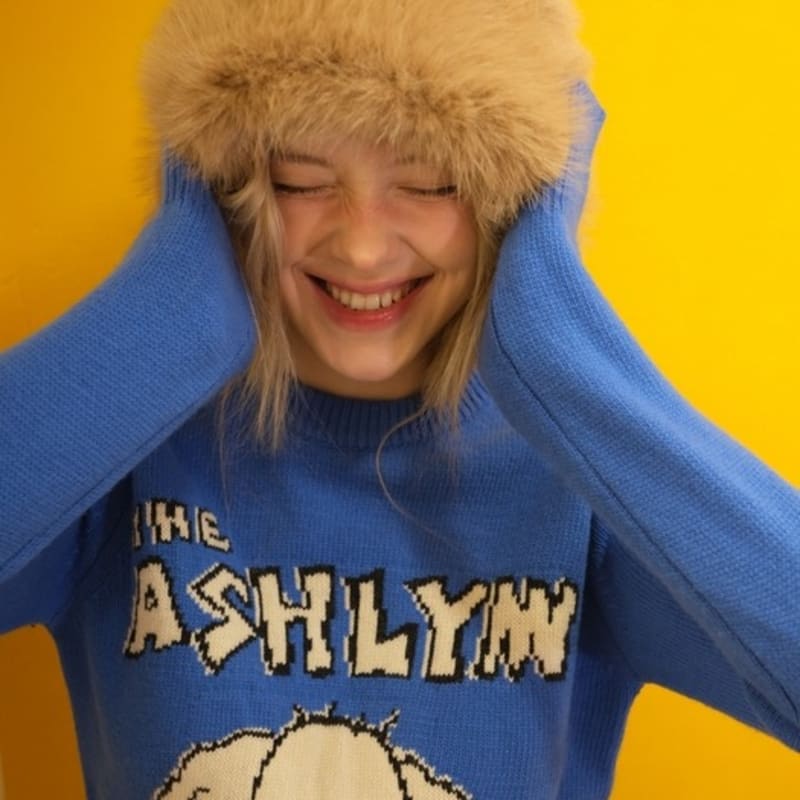 

ШАПКА ИЗ ИСКУССТВЕННОГО МЕХА ASHLYNN С ЛОГОТИПОМ В ВИДЕ СЕРДЦА_КОРИЧНЕВАЯ FREE